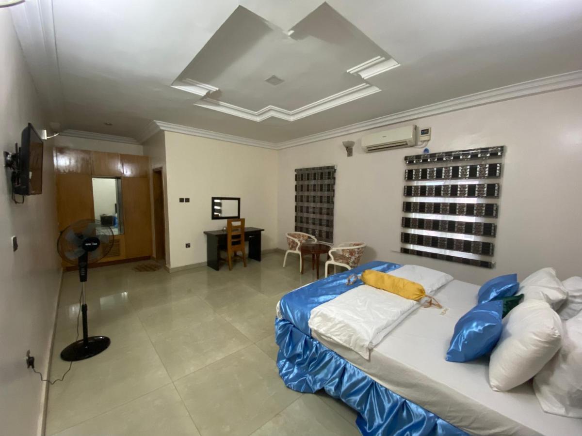 Nue-Crest Hotels & Suites Enugu Exterior foto