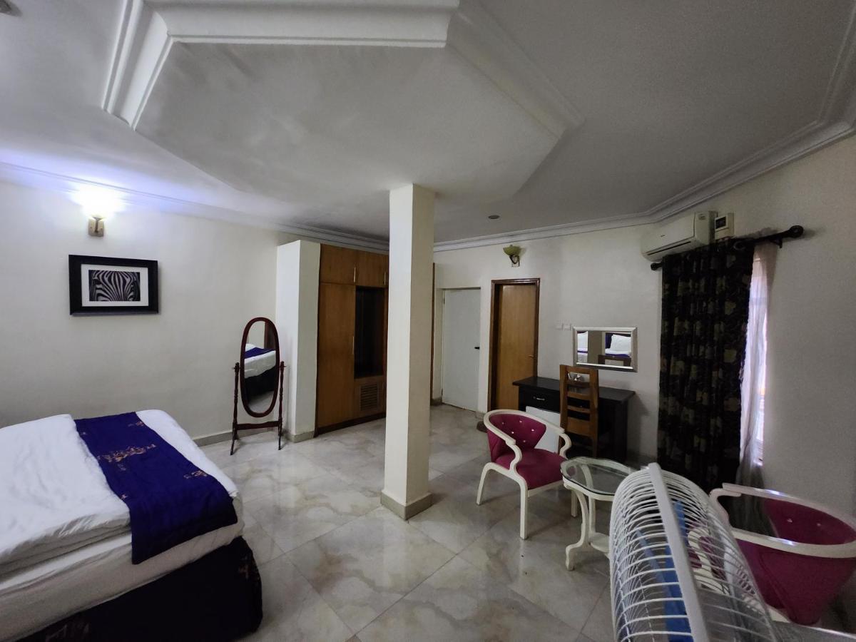 Nue-Crest Hotels & Suites Enugu Exterior foto