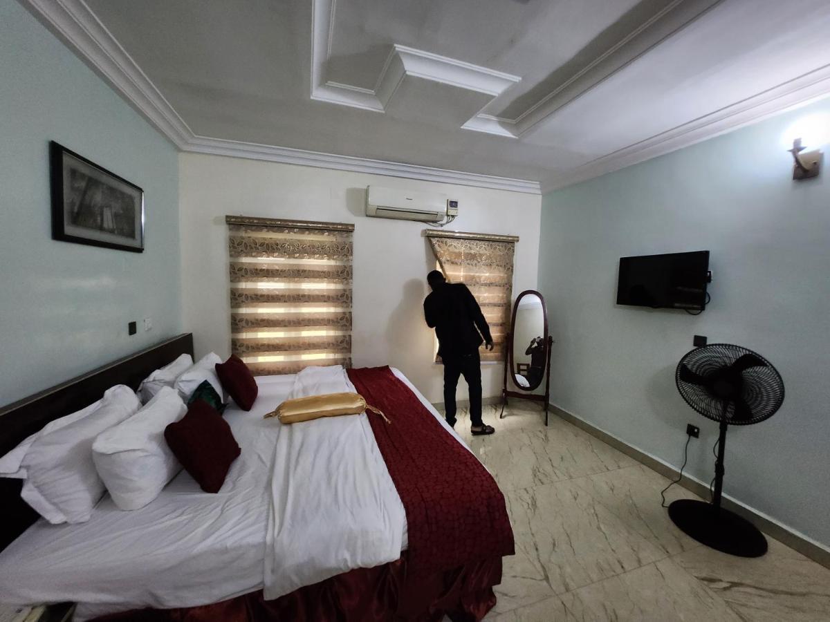 Nue-Crest Hotels & Suites Enugu Exterior foto
