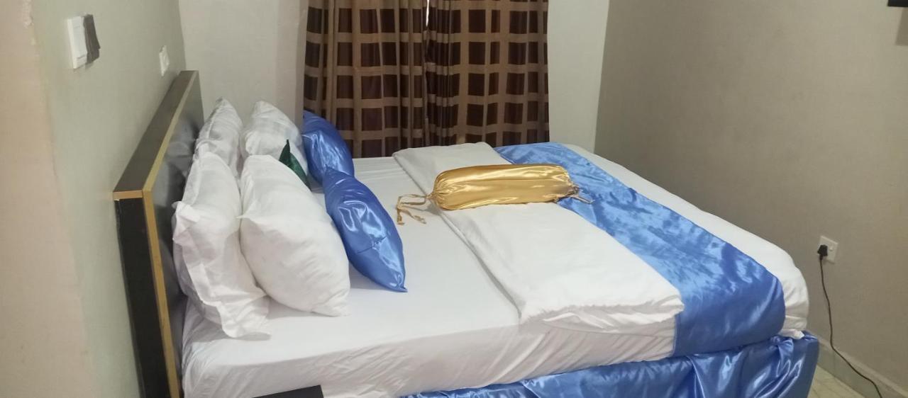 Nue-Crest Hotels & Suites Enugu Exterior foto