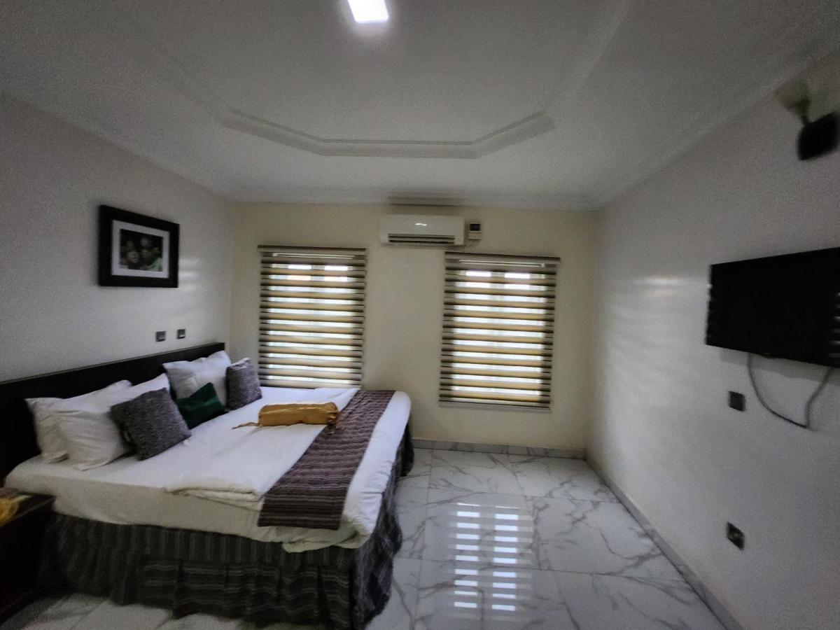 Nue-Crest Hotels & Suites Enugu Exterior foto