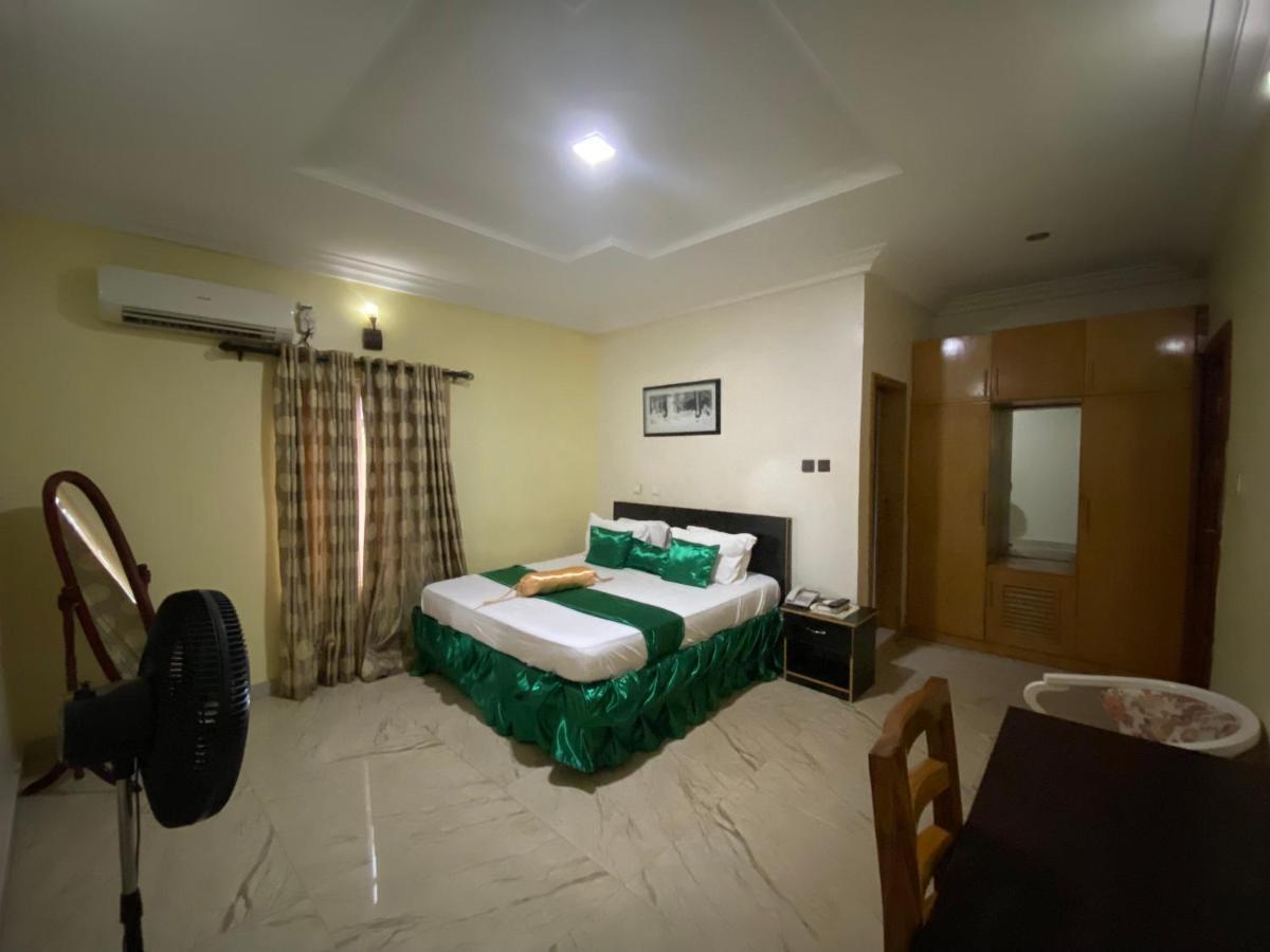 Nue-Crest Hotels & Suites Enugu Exterior foto