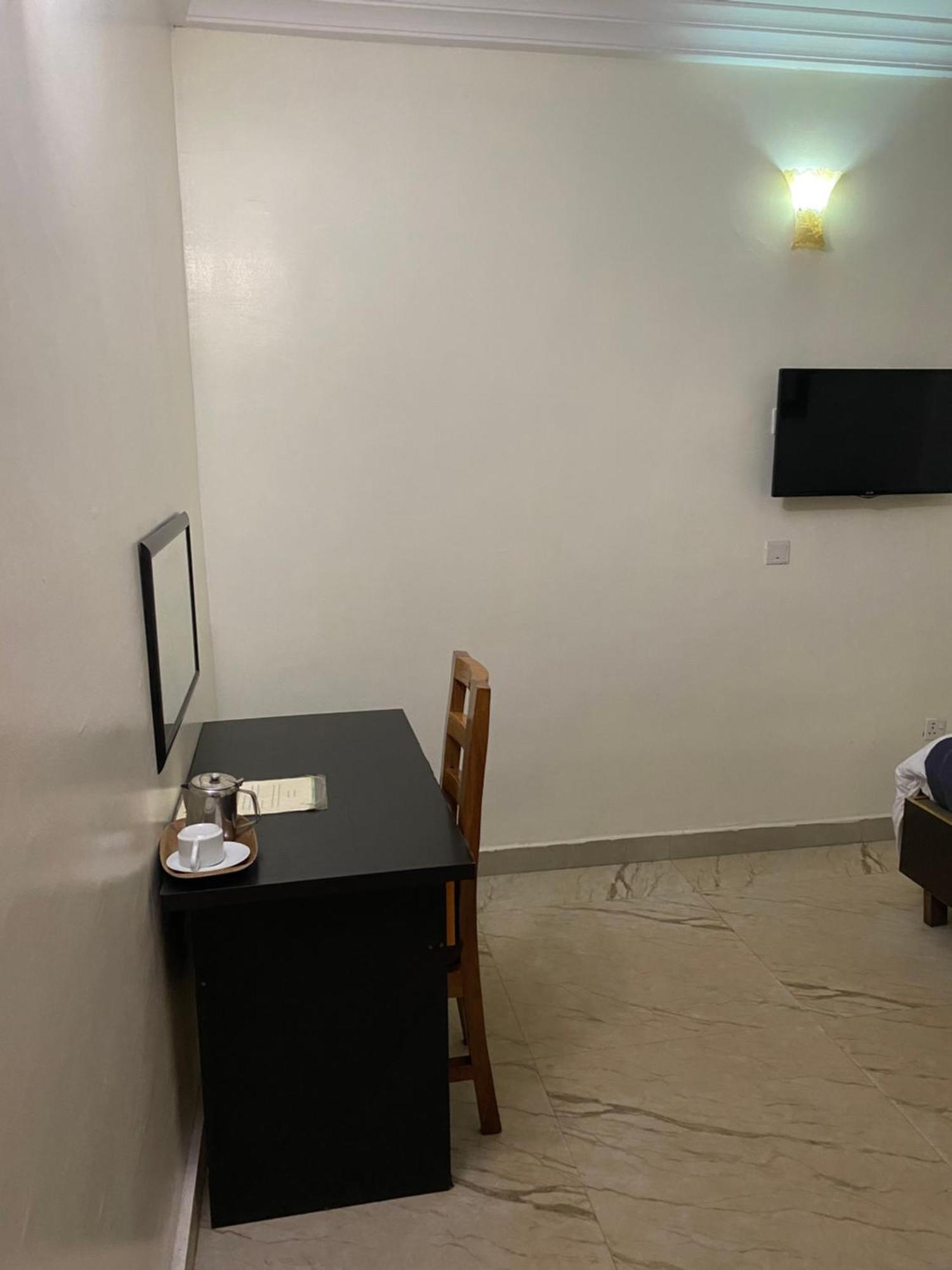 Nue-Crest Hotels & Suites Enugu Habitación foto