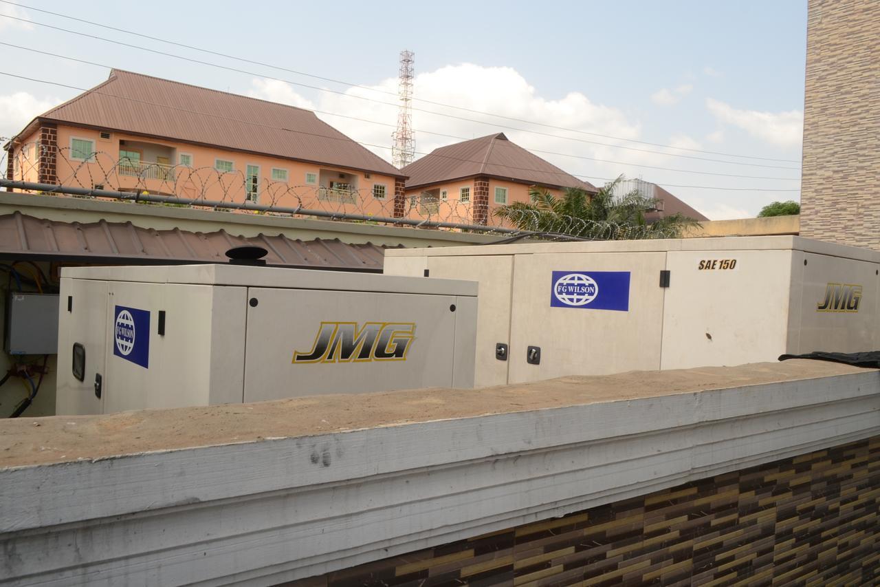 Nue-Crest Hotels & Suites Enugu Exterior foto