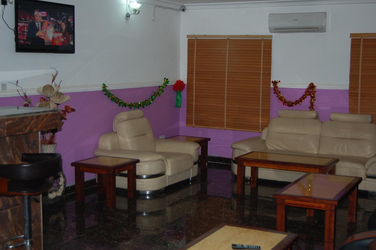 Nue-Crest Hotels & Suites Enugu Exterior foto