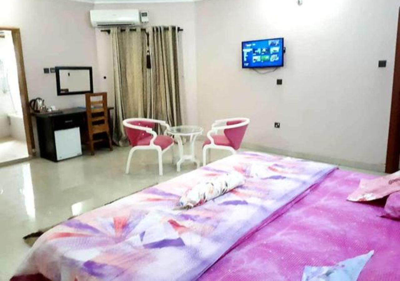 Nue-Crest Hotels & Suites Enugu Exterior foto