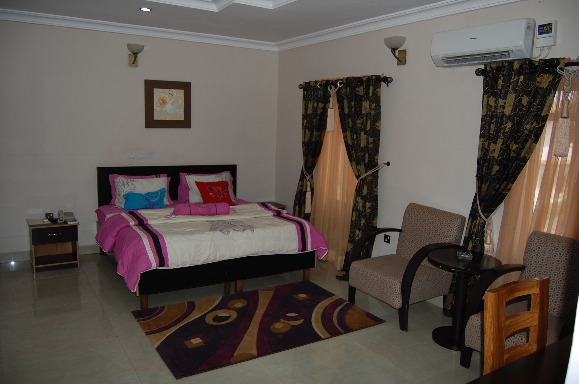 Nue-Crest Hotels & Suites Enugu Exterior foto
